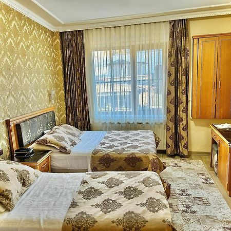 Grand Papirus Hotel Istanboel Buitenkant foto