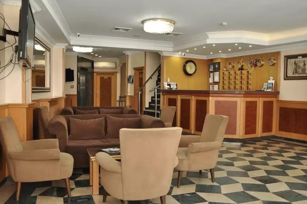 Grand Papirus Hotel Istanboel Buitenkant foto