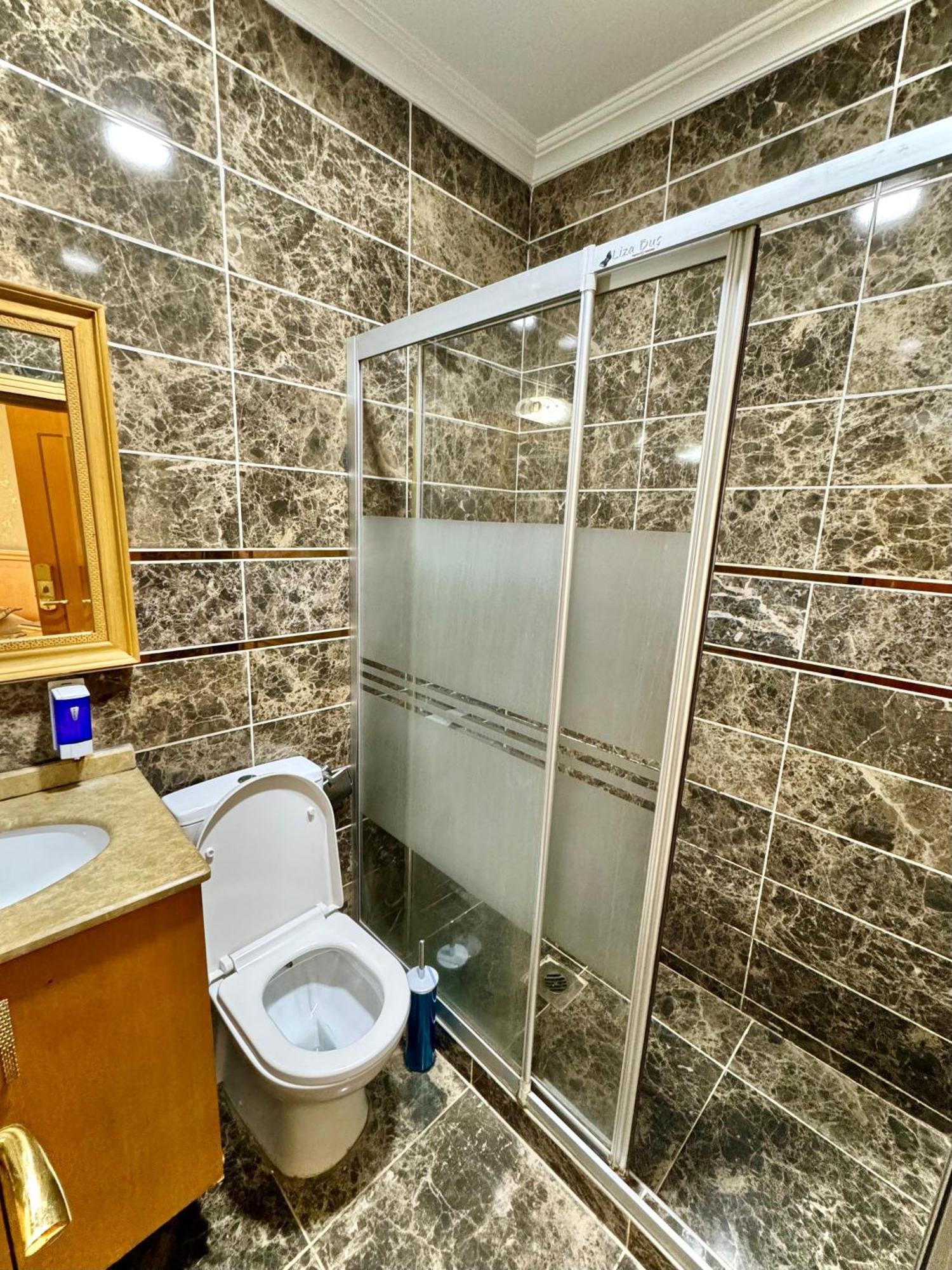 Grand Papirus Hotel Istanboel Buitenkant foto