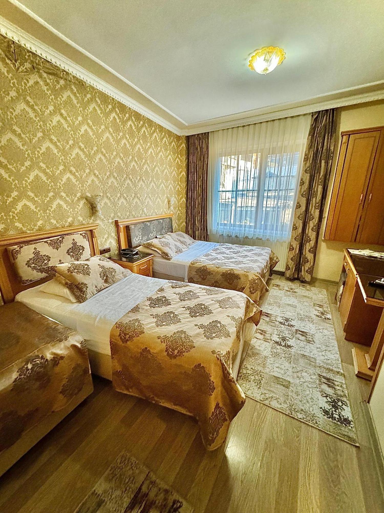 Grand Papirus Hotel Istanboel Buitenkant foto